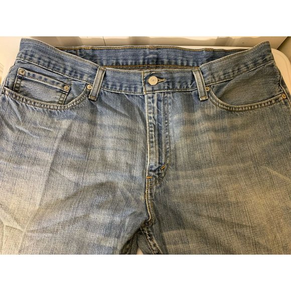 Levis Distressed Faded Blue Denim 514 Jeans Slim Straight Leg Red Tab 40 x 30 - Picture 9 of 9